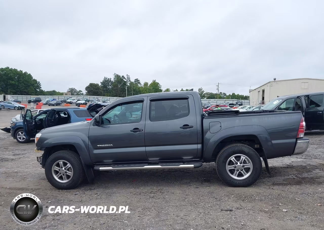 2015 Toyota Tacoma Prerunner V6 VIN:3TMJU4GN1FM175767 - 15