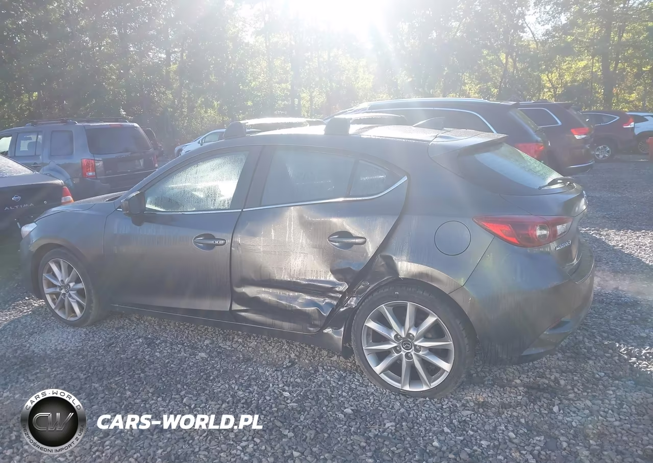 2017 Mazda Mazda3 Grand Touring VIN:JM1BN1M35H1144363 - 14