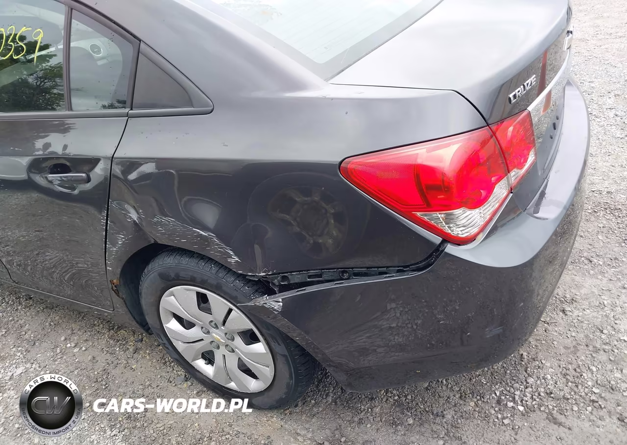 2014 Chevrolet Cruze Ls Auto VIN:1G1PA5SH0E7184830 - 17