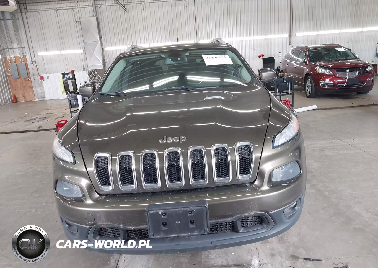 2014 Jeep Cherokee Latitude VIN:1C4PJMCB2EW230045 - 6