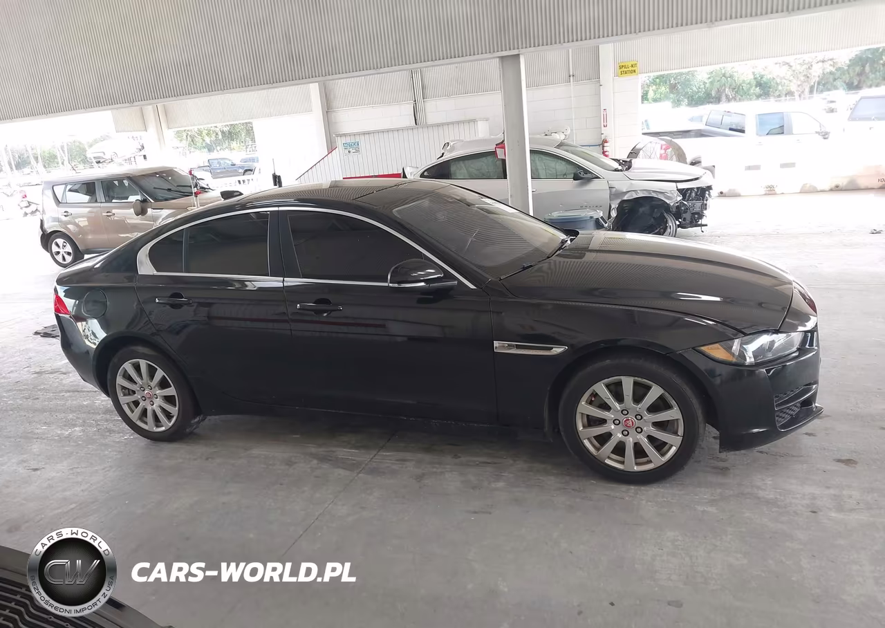 2019 Jaguar Xe 25T VIN:SAJAR4FXXKCP50000 - 14