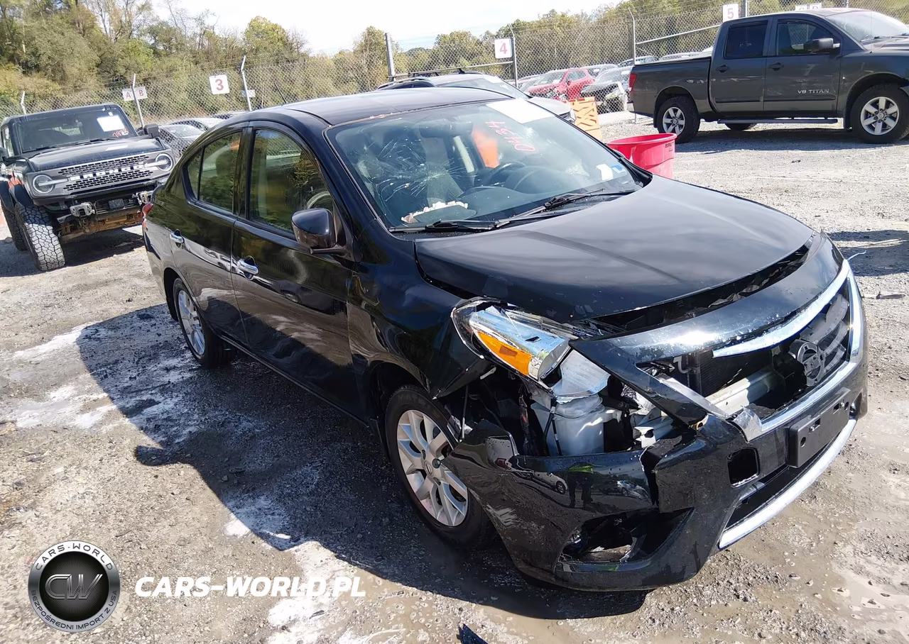 2018 Nissan Versa 1.6 Sv – zdjęcie 1 z 19