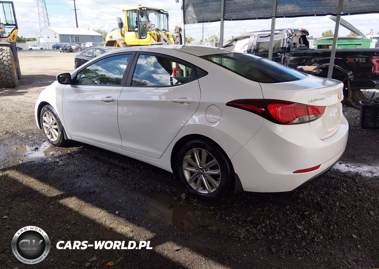 2015 Hyundai Elantra Se VIN:5NPDH4AE2FH629105 - 3