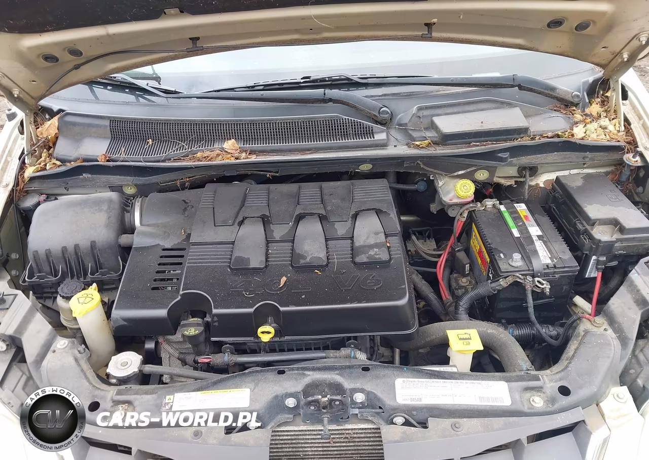 2010 Chrysler Town & Country Limited VIN:2A4RR6DX1AR501228 - 10