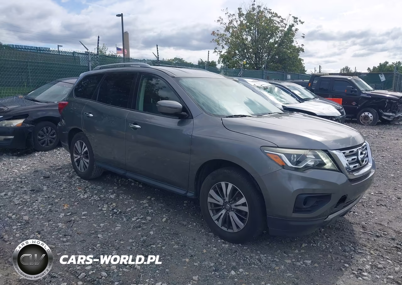 2018 Nissan Pathfinder Sv