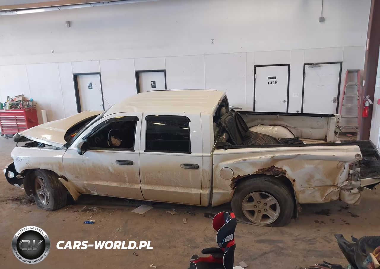 2010 Dodge Dakota Bighorn-Lonestar VIN:1D7CE3GK5AS212928 - 14