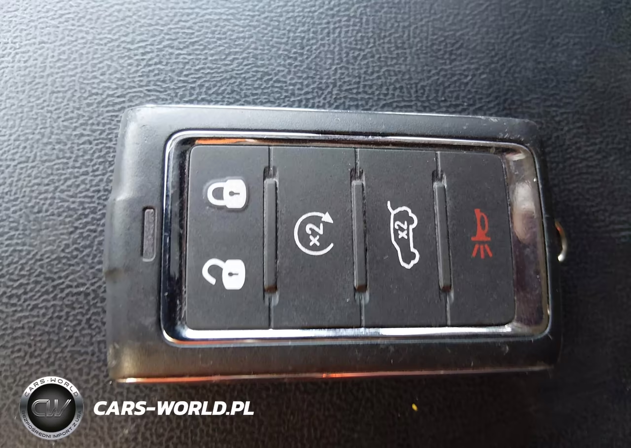 2024 Jeep Grand Cherokee Laredo X 4X4 VIN:1C4RJHAGXR8593282 - 10