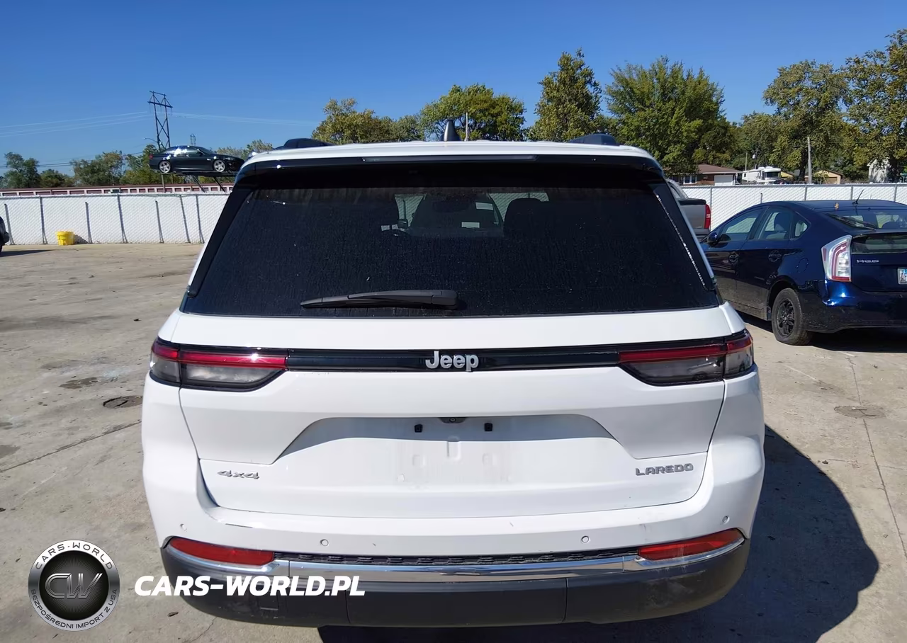 2024 Jeep Grand Cherokee Laredo X 4X4 VIN:1C4RJHAGXR8593282 - 15