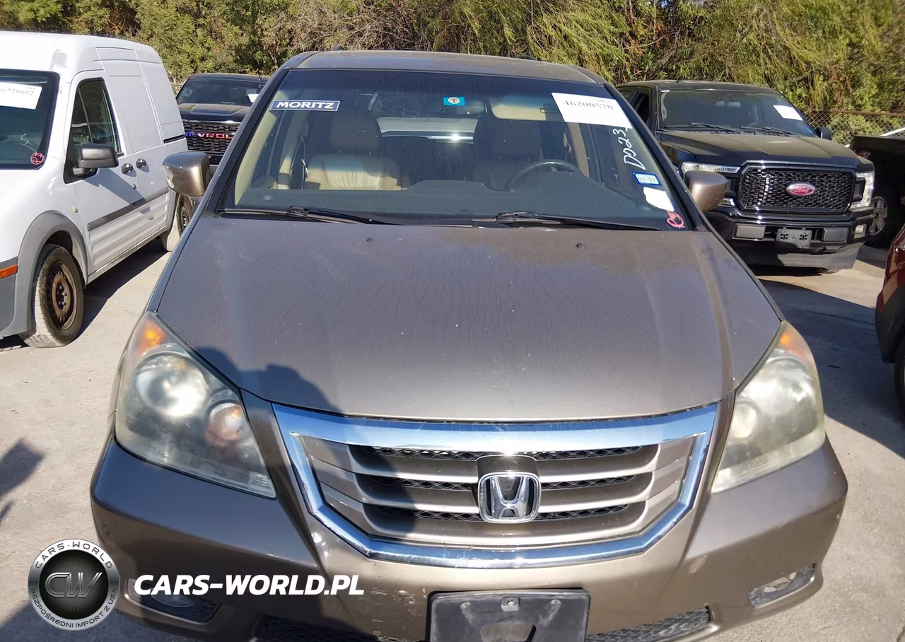 2010 Honda Odyssey Touring VIN:5FNRL3H93AB055709 - 6