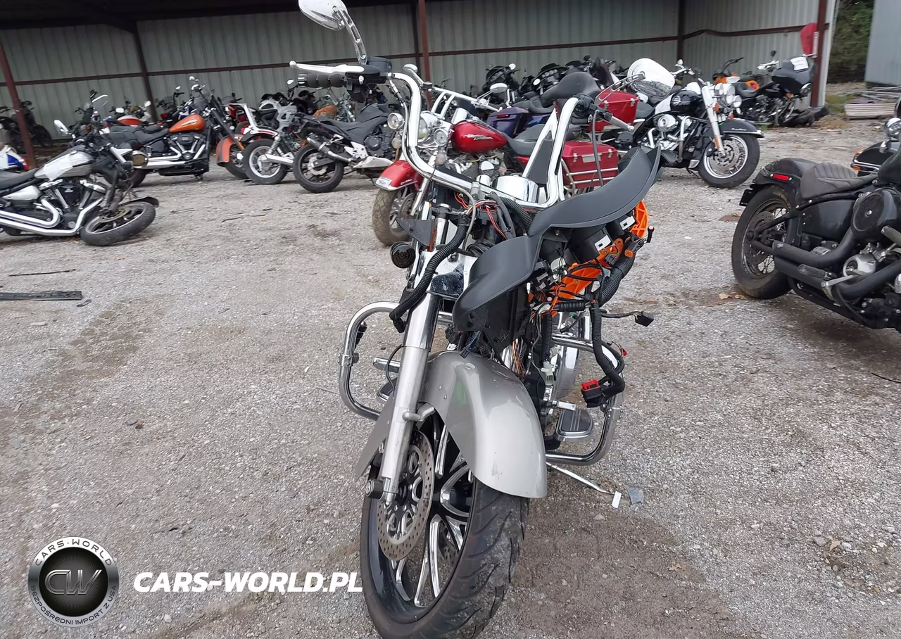 2009 Harley-Davidson Flhx VIN:1HD1KB4149Y672332 - 5