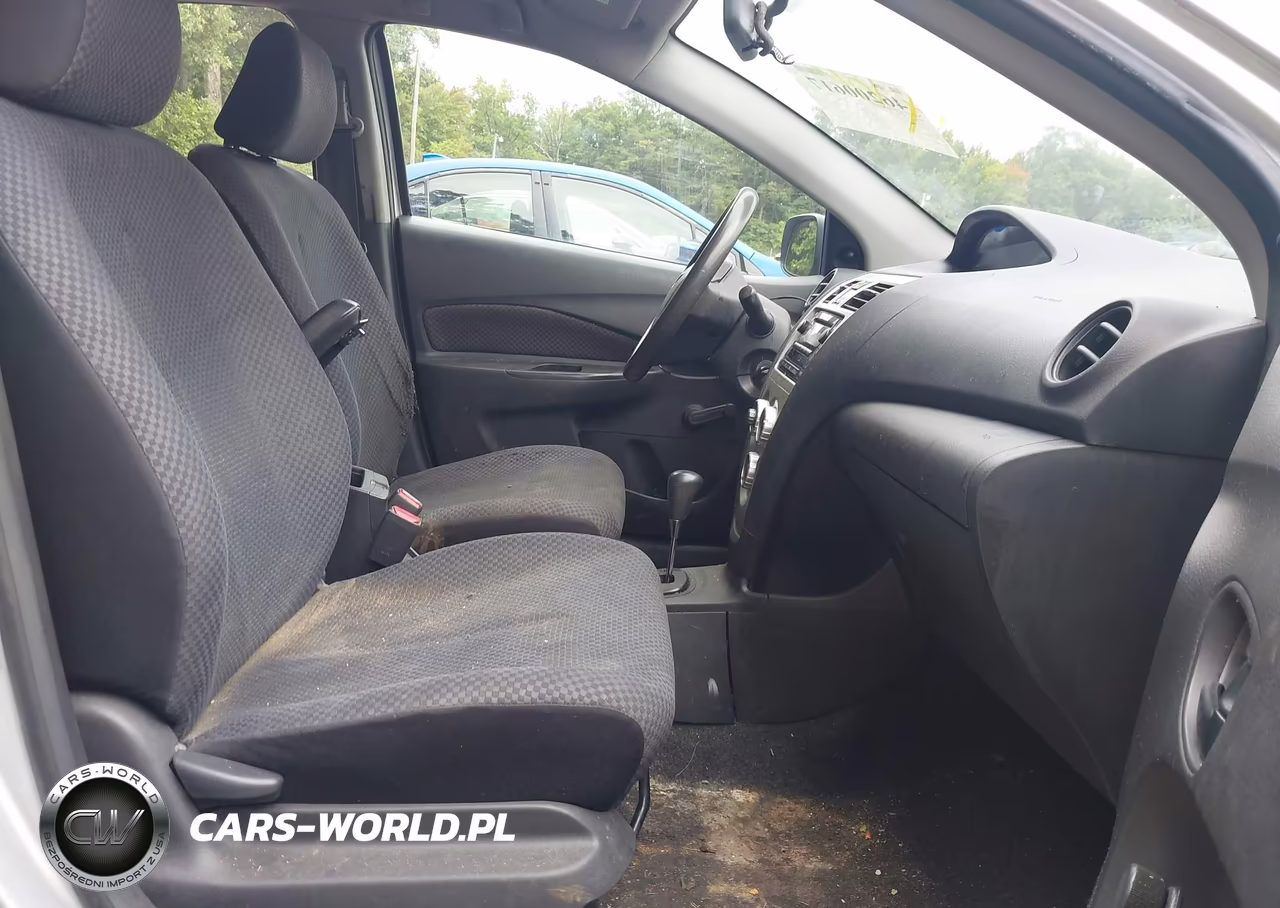 2008 Toyota Yaris VIN:JTDBT923181280819 - 5