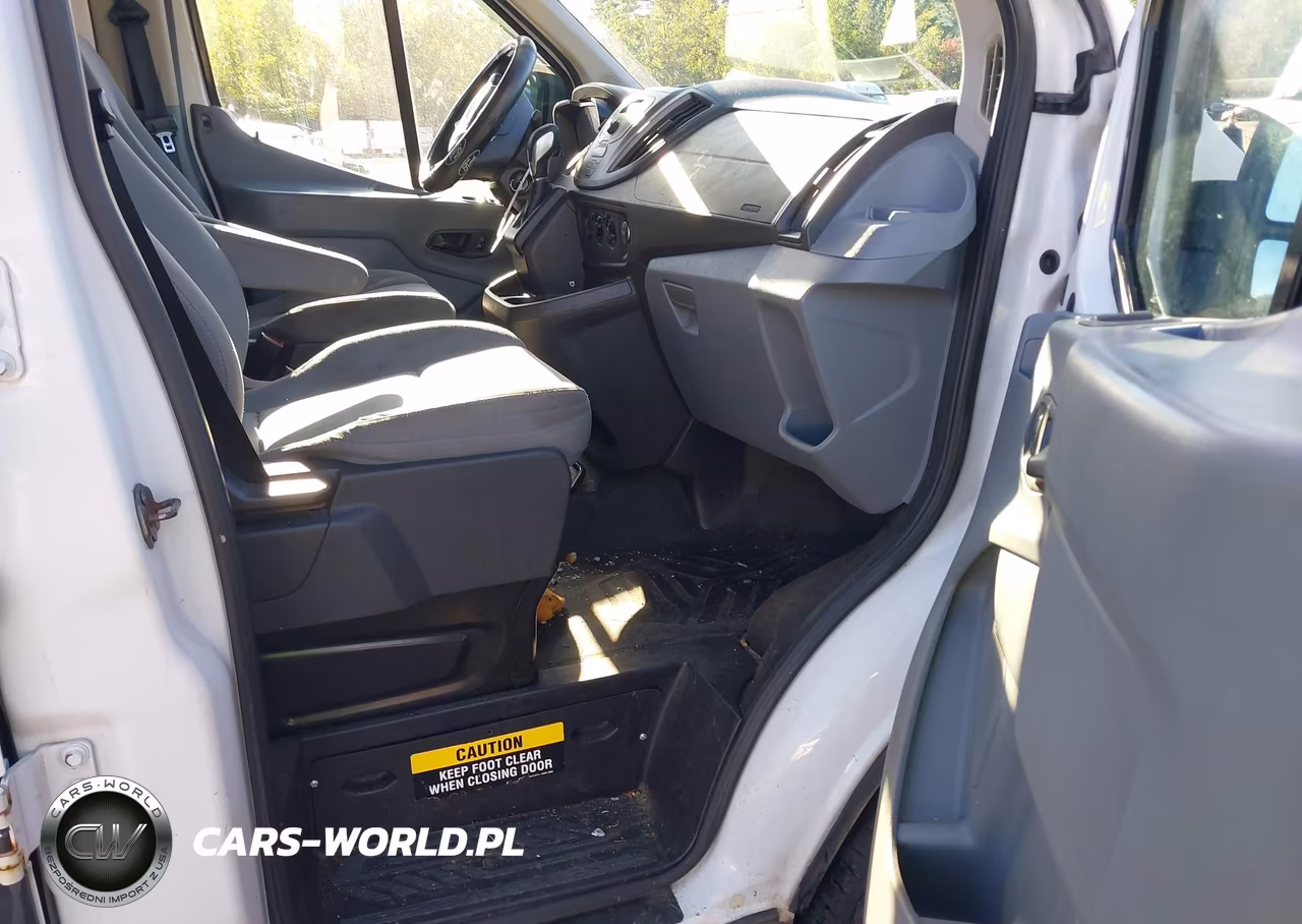 2015 Ford Transit VIN:1FTNR1ZM1FKA60700 - 5