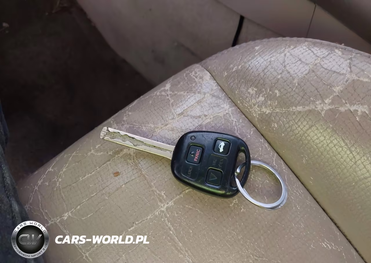2000 Lexus Es 300 VIN:JT8BF28G8Y0271287 - 11