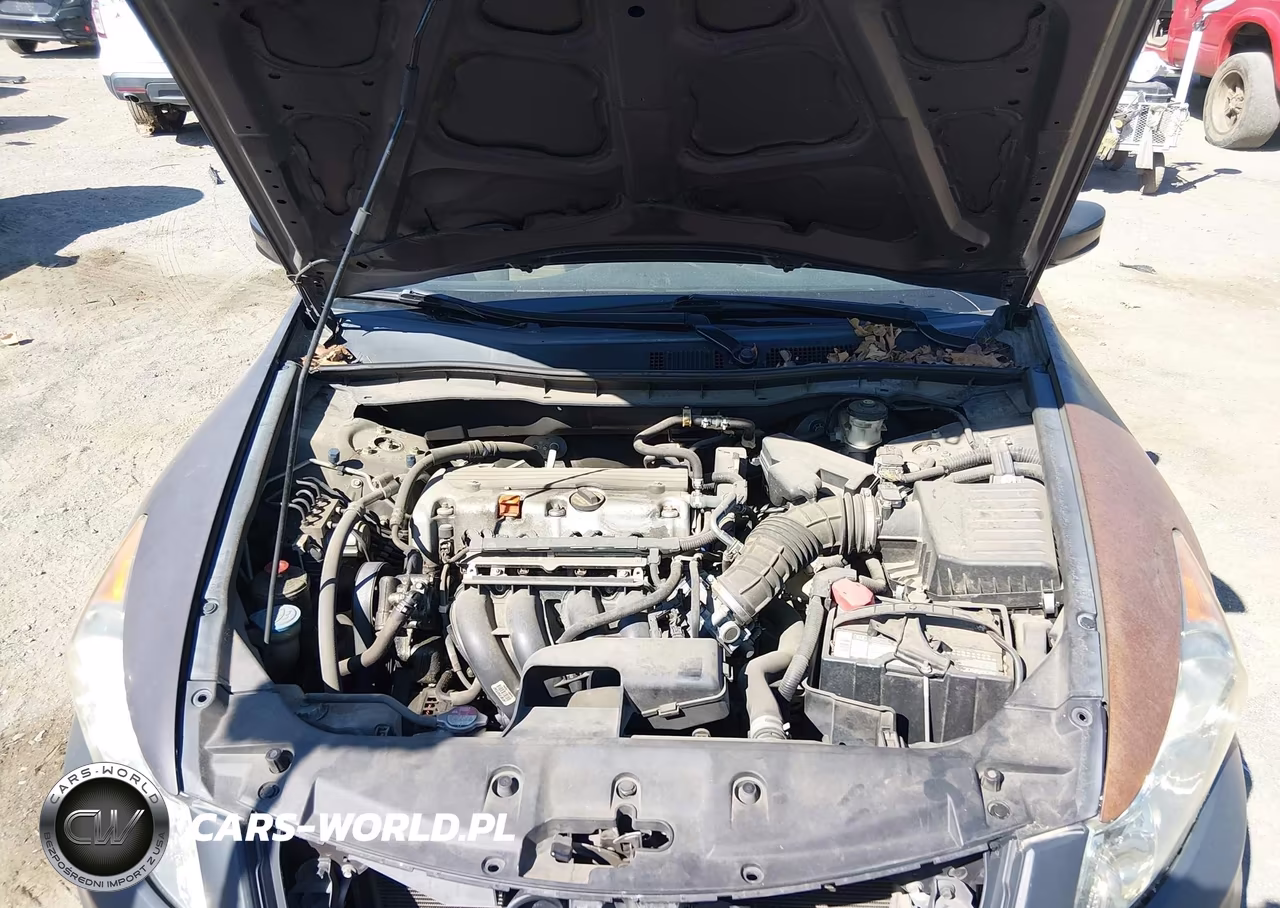 2011 Honda Accord Sdn Lx VIN:1HGCP2F34BA100218 - 10