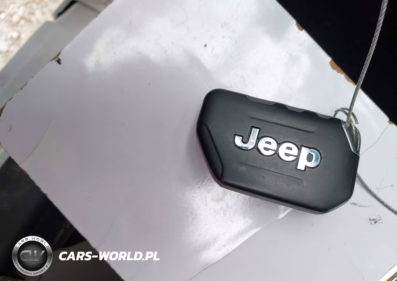 2021 Jeep Wrangler Unlimited Rubicon 4X4 VIN:1C4JJXFM9MW725880 - 11