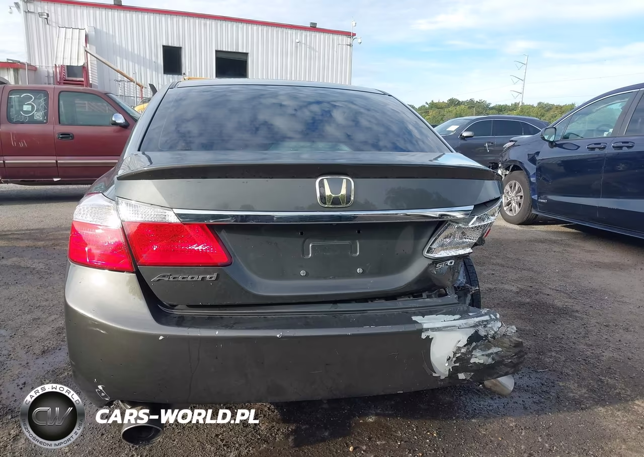 2015 Honda Accord Sport VIN:1HGCR2F51FA037144 - 16