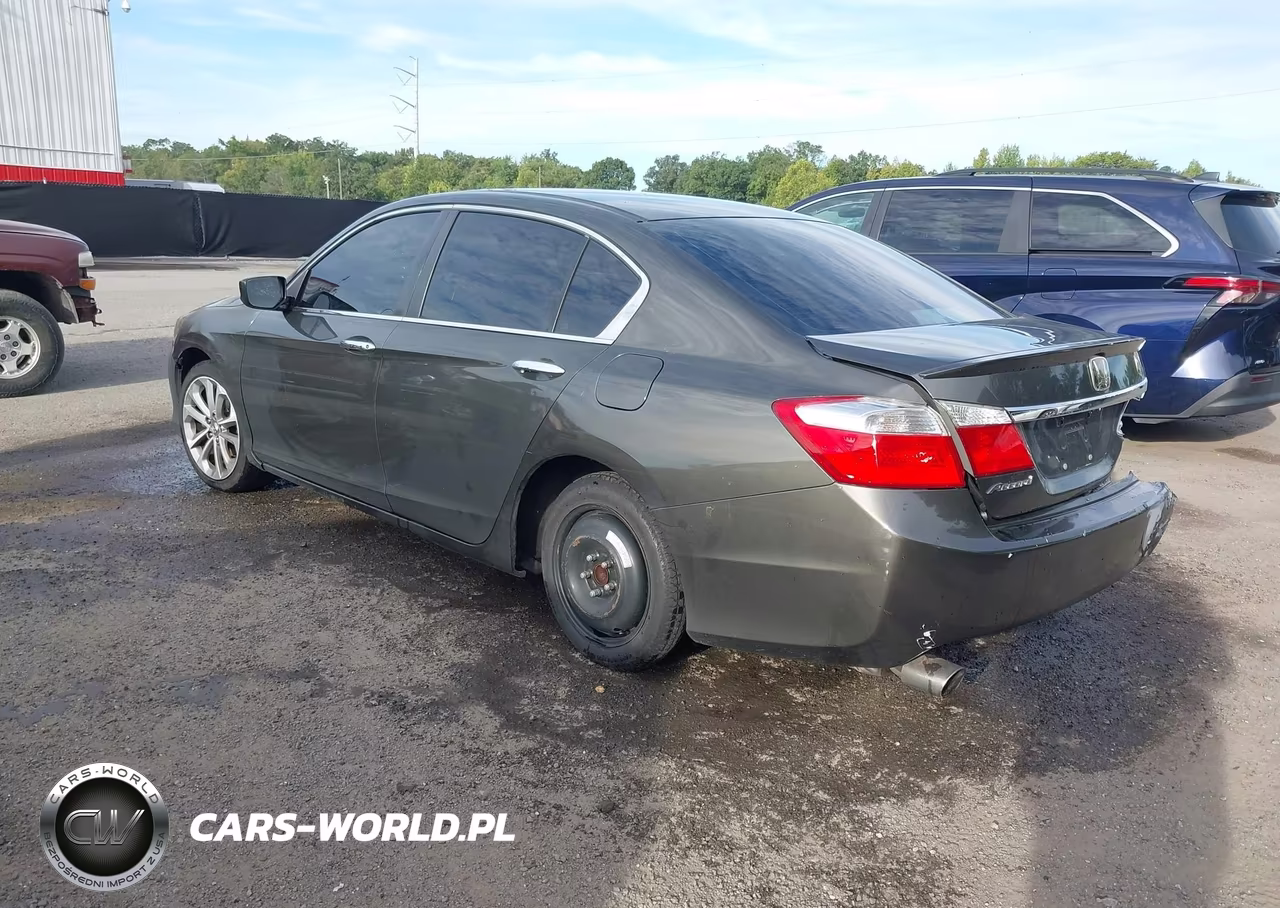 2015 Honda Accord Sport VIN:1HGCR2F51FA037144 - 3