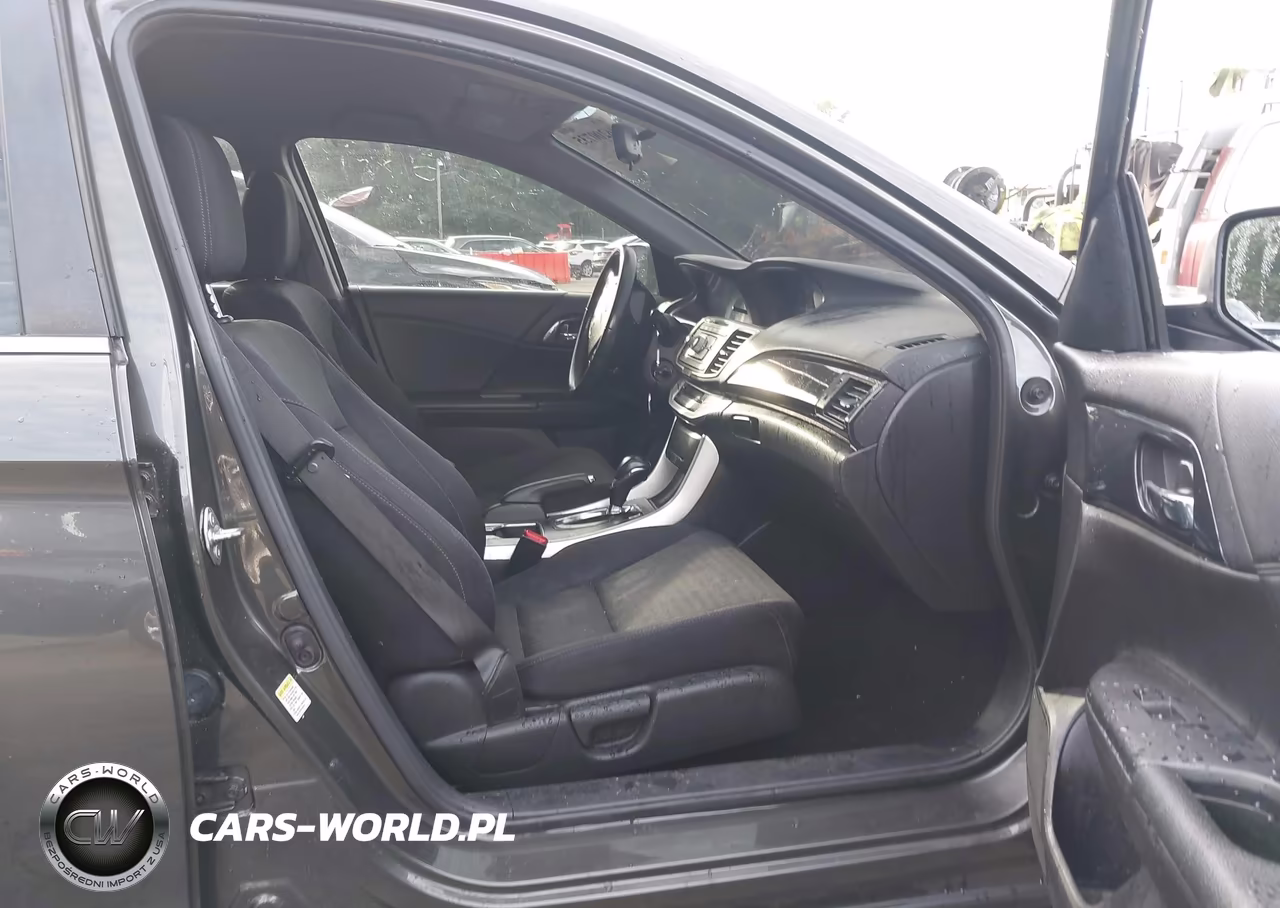 2015 Honda Accord Sport VIN:1HGCR2F51FA037144 - 5