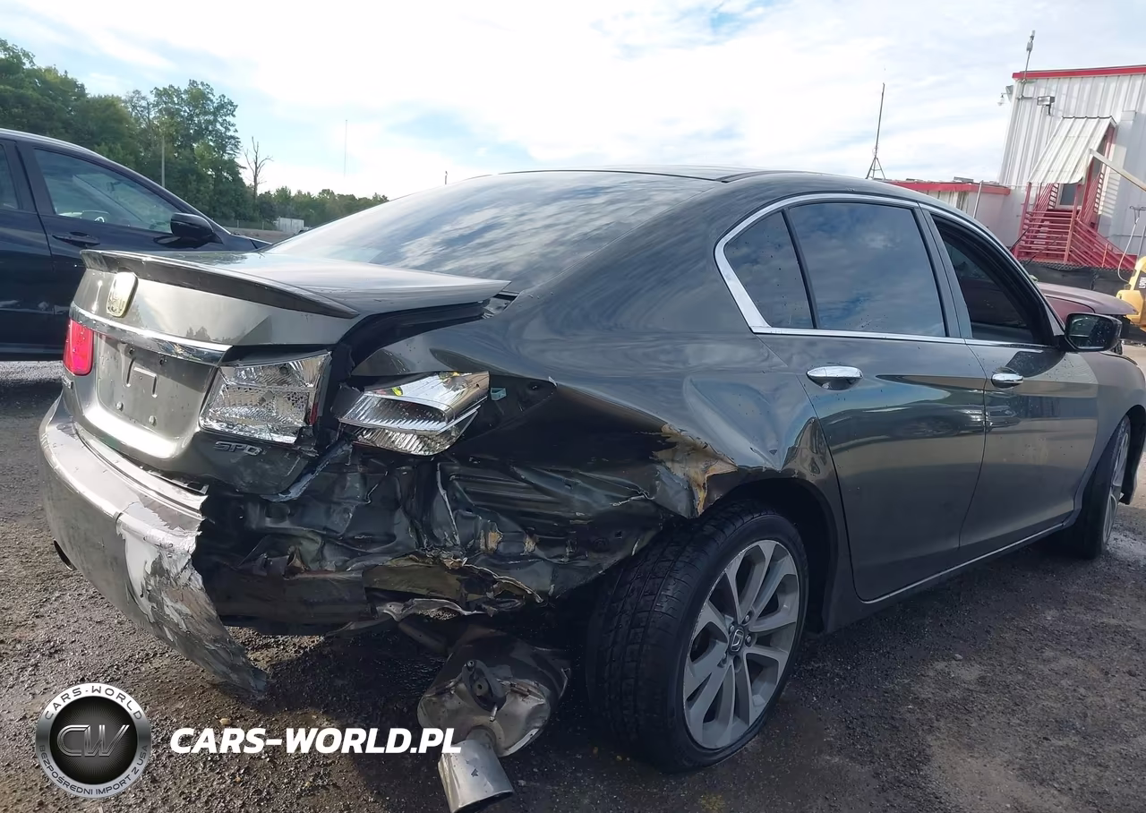 2015 Honda Accord Sport VIN:1HGCR2F51FA037144 - 6