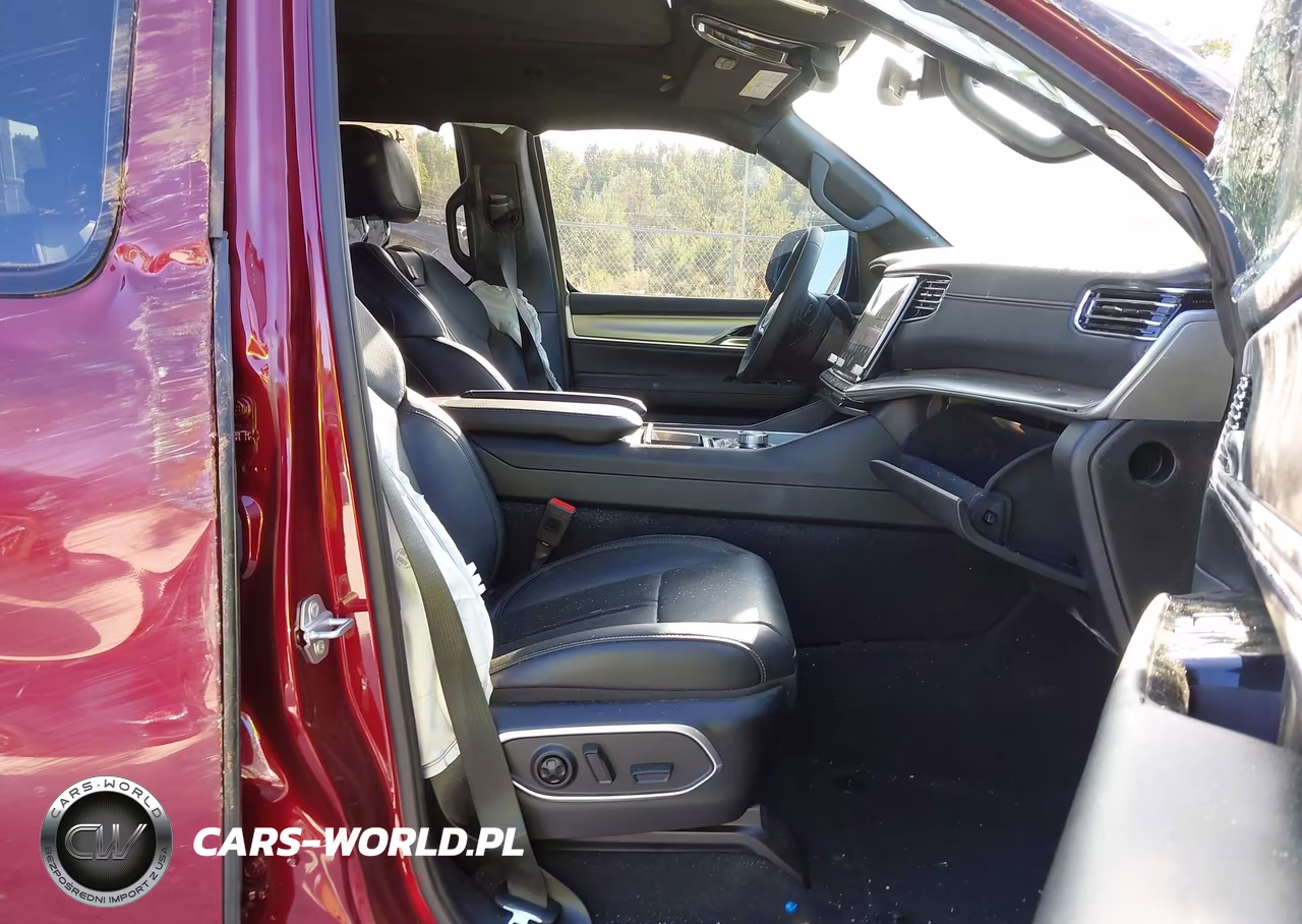 2026 Jeep Grand Wagoneer Upland 4X4 VIN:1C4SJVAP3TS190528 - 5