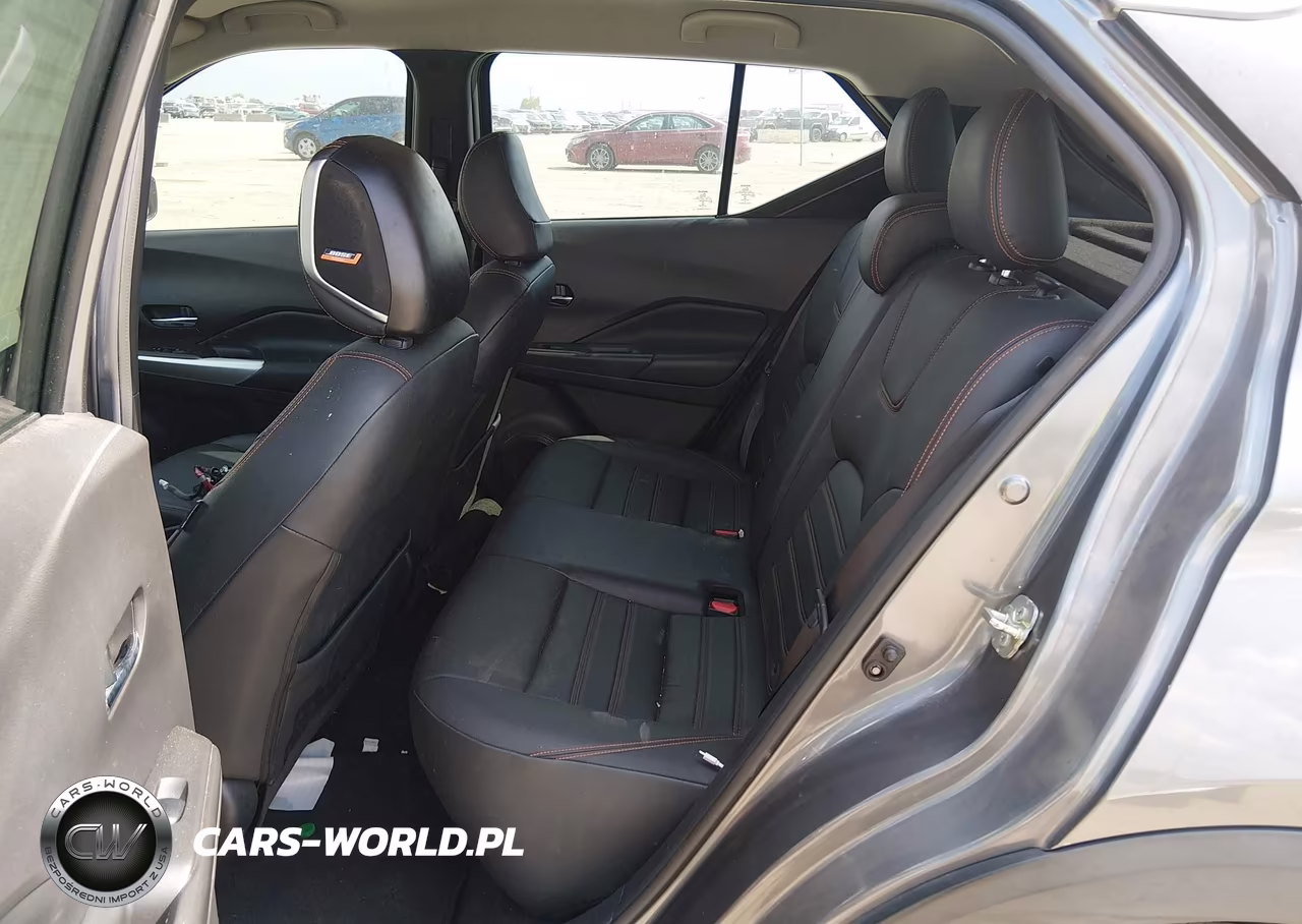 2019 Nissan Kicks S-Sr-Sv VIN:3N1CP5CU6KL513377 - 8