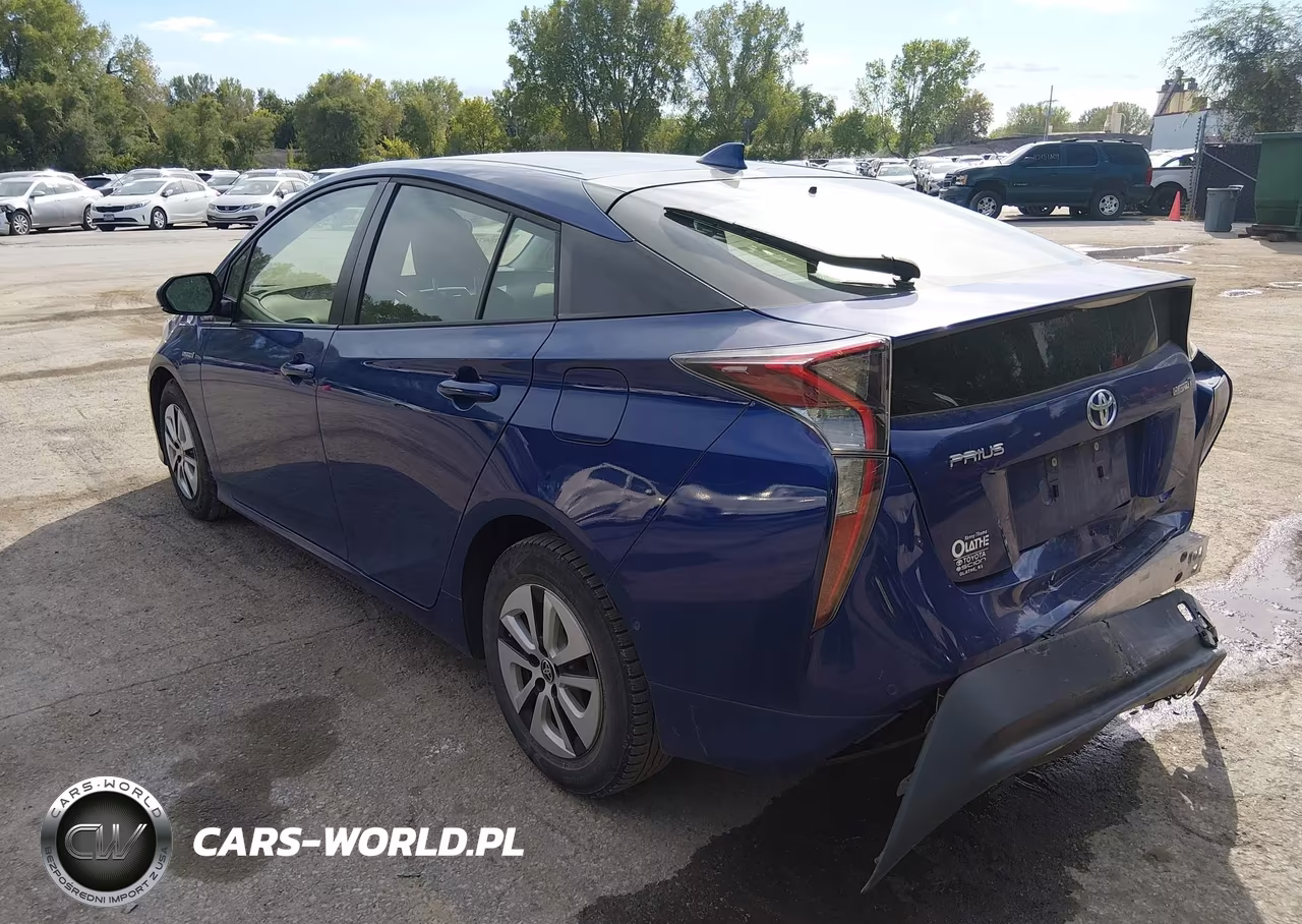 2018 Toyota Prius Two VIN:JTDKBRFU4J3603986 - 3