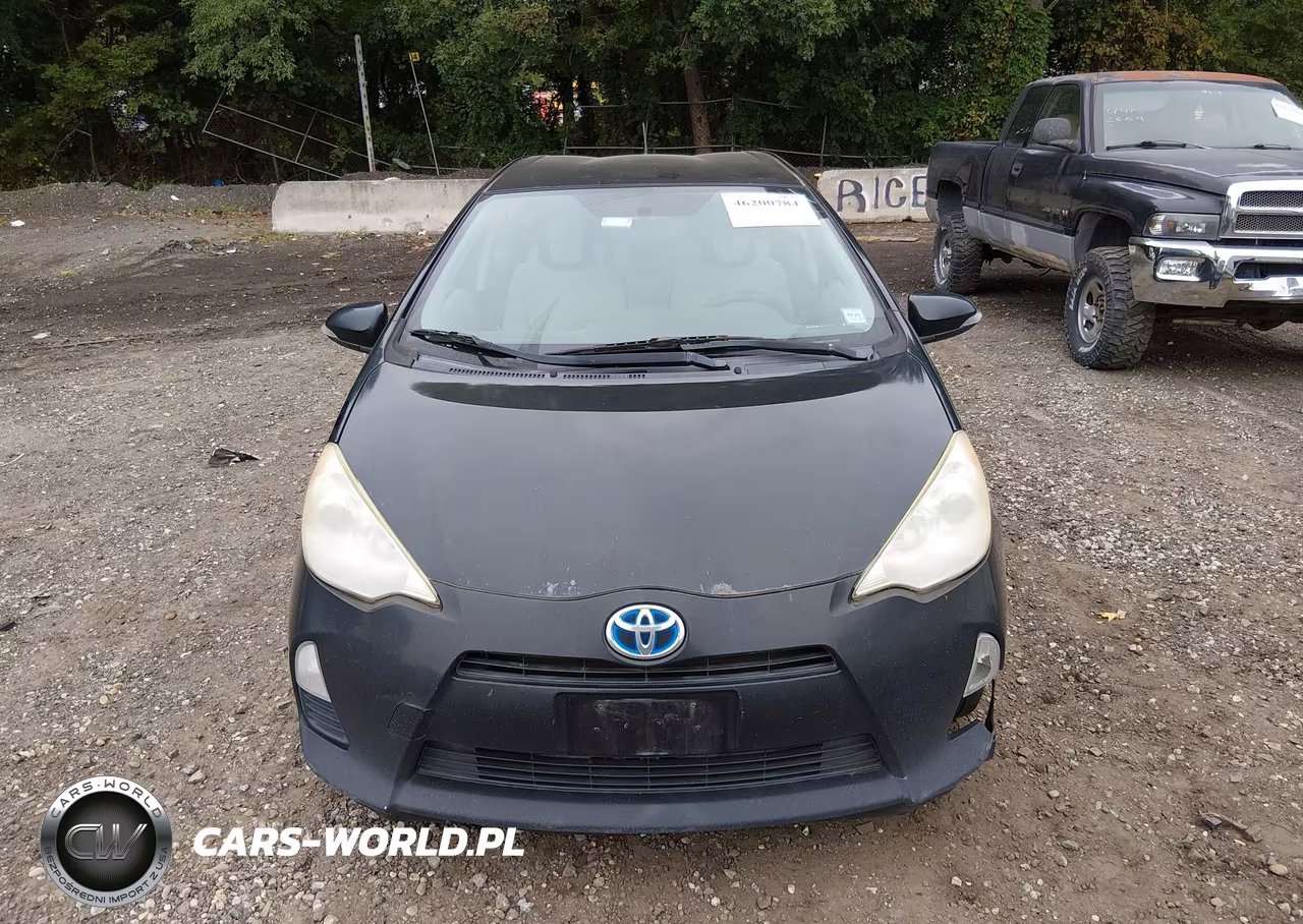 2013 Toyota Prius C One VIN:JTDKDTB3XD1537125 - 12