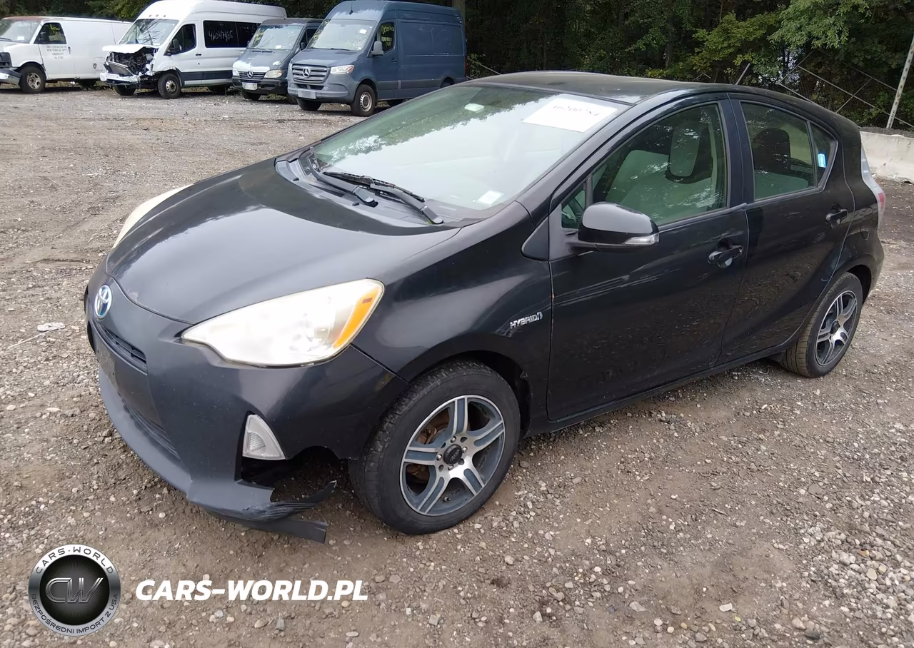 2013 Toyota Prius C One VIN:JTDKDTB3XD1537125 - 6