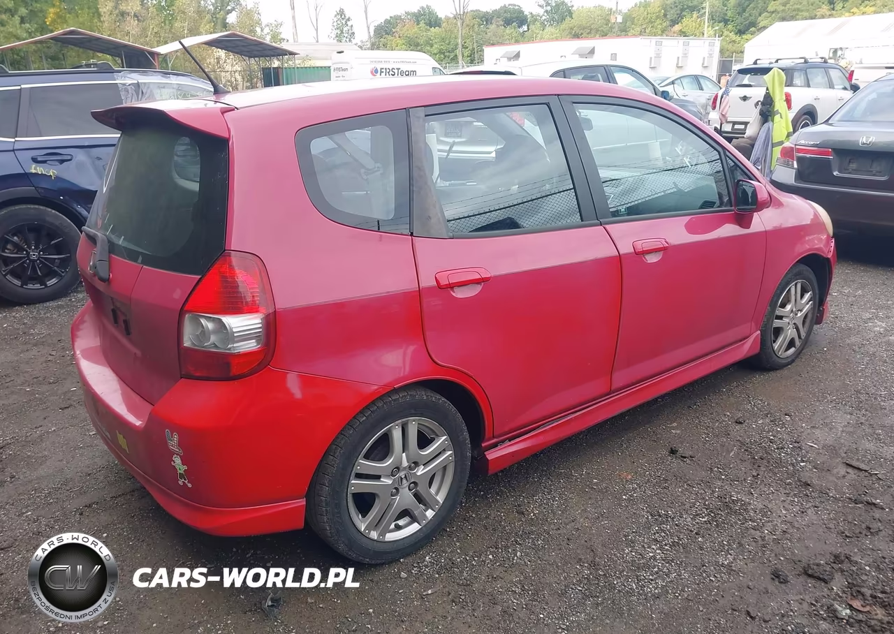 2007 Honda Fit Sport VIN:JHMGD38687S064541 - 4