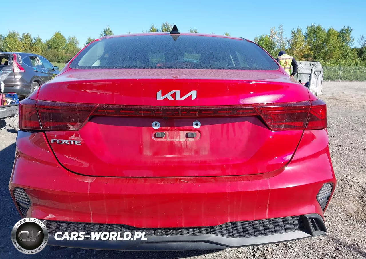 2023 Kia Forte Lxs VIN:3KPF24AD2PE582570 - 16