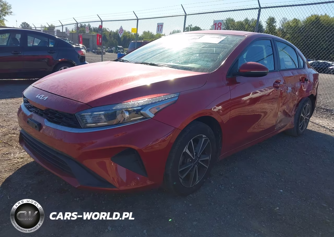 2023 Kia Forte Lxs VIN:3KPF24AD2PE582570 - 2