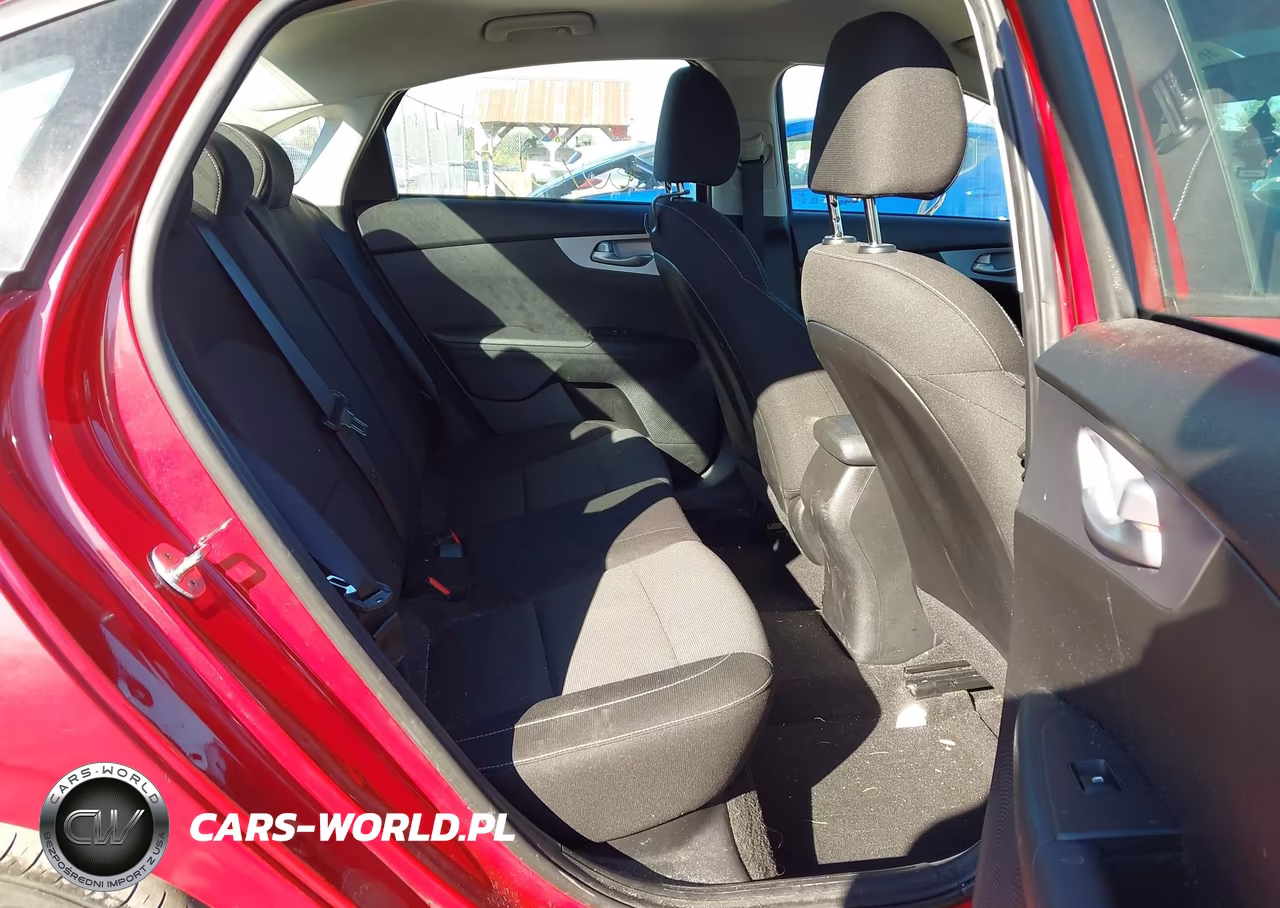 2023 Kia Forte Lxs VIN:3KPF24AD2PE582570 - 8