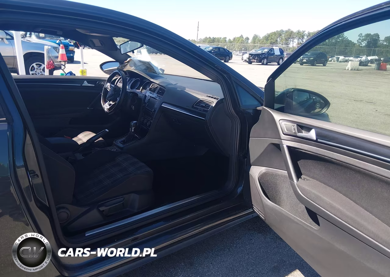 2015 Volkswagen Golf Gti 2.0T S 2-Door VIN:3VWTT7AU7FM079619 - 5