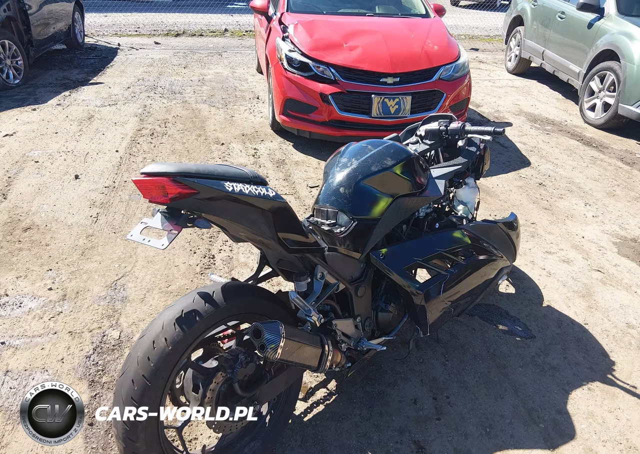 2015 Kawasaki Ex300 A VIN:JKAEX8A13FDA24783 - 4