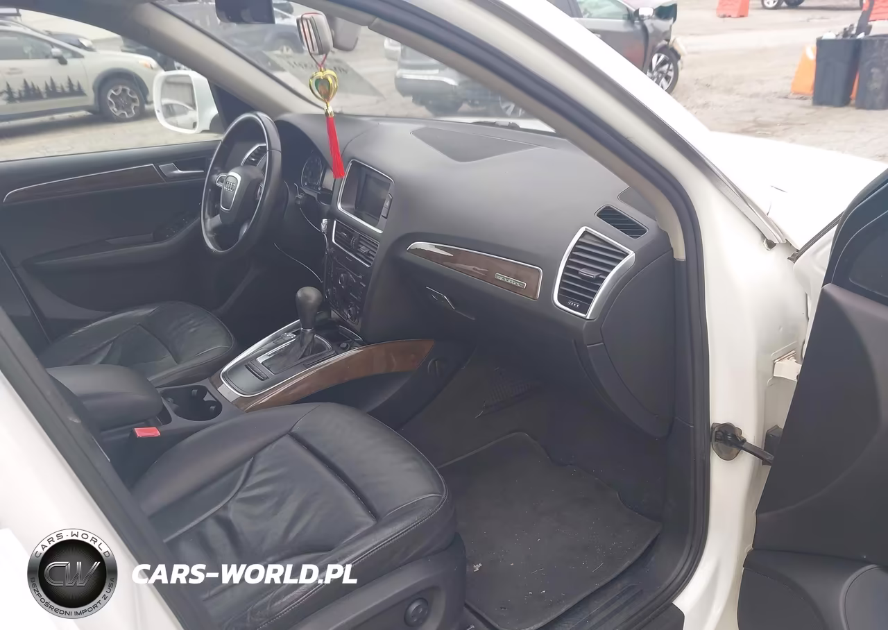2010 Audi Q5 Premium VIN:WA1CKAFP4AA087943 - 5