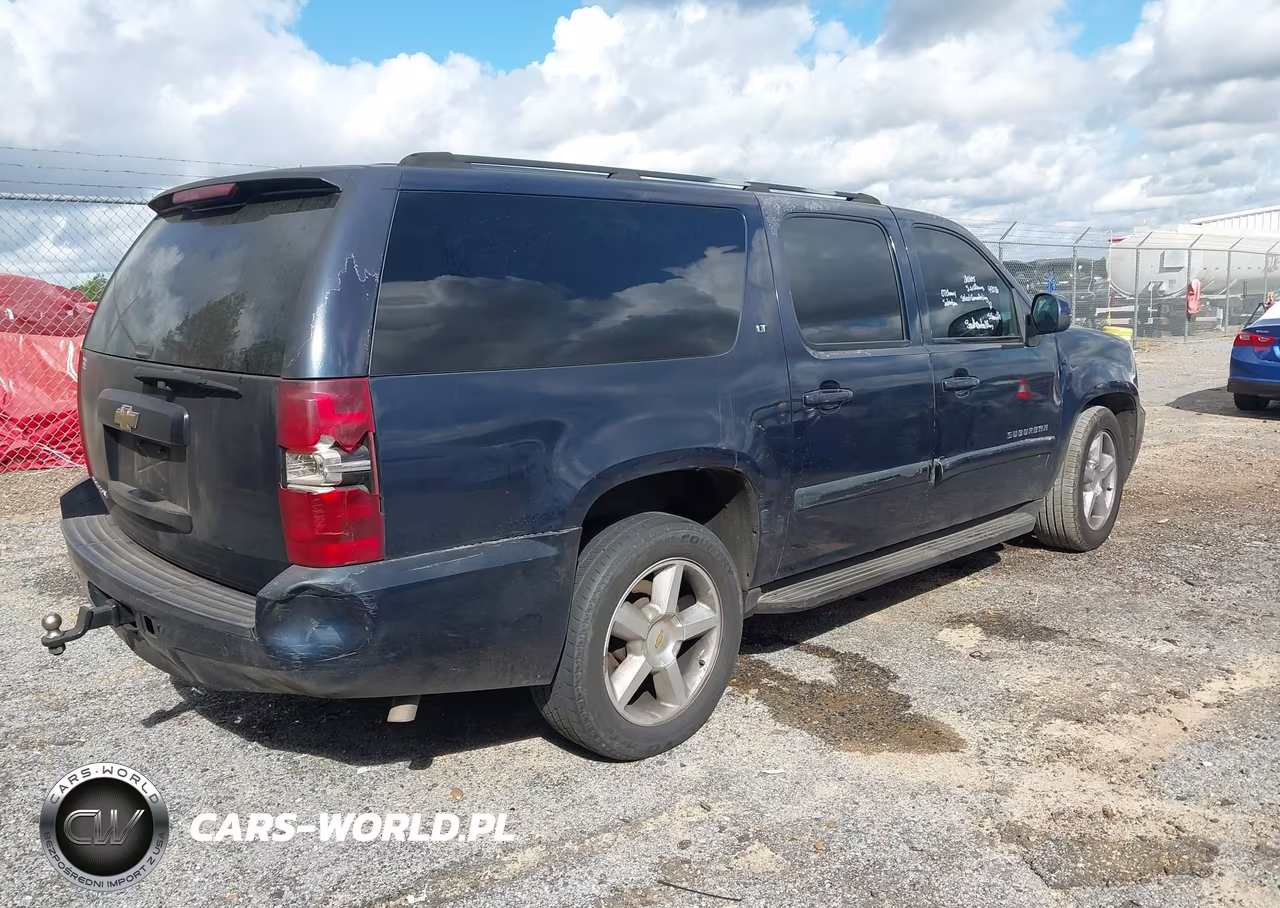 2007 Chevrolet Suburban Lt VIN:1GNFC16JX7R260605 - 4