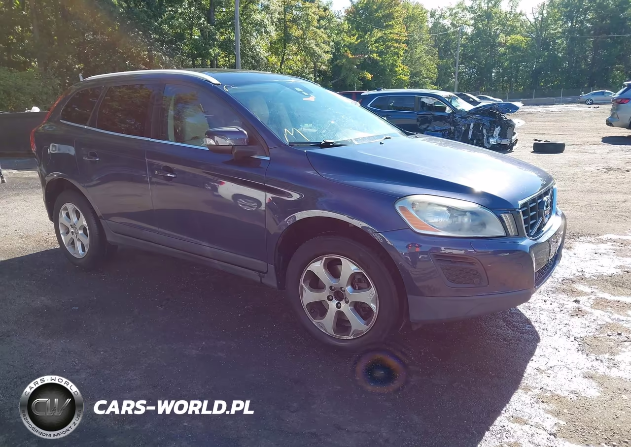 2013 Volvo Xc60 3.2 Platinum-3.2 Premier Plus-3.2L-3.2L Premier VIN:YV4952DL4D2387894 - 1