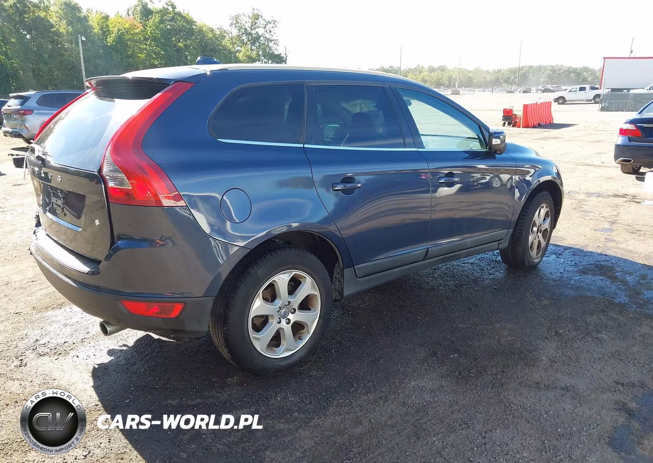 2013 Volvo Xc60 3.2 Platinum-3.2 Premier Plus-3.2L-3.2L Premier VIN:YV4952DL4D2387894 - 4