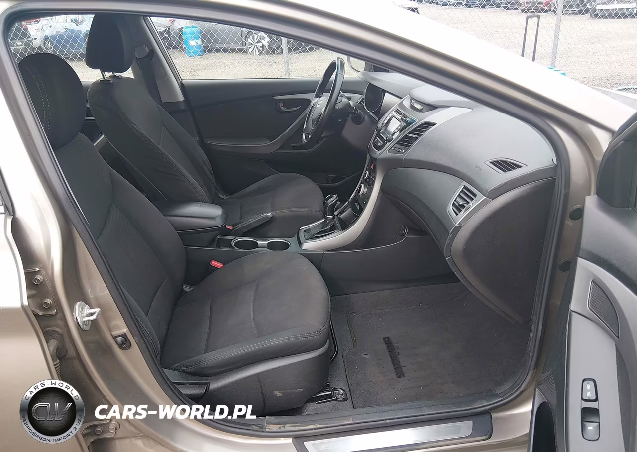2016 Hyundai Elantra Value Edition VIN:5NPDH4AE3GH730574 - 5