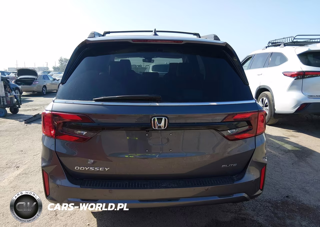 2025 Honda Odyssey Elite VIN:5FNRL6H92SB028357 - 17