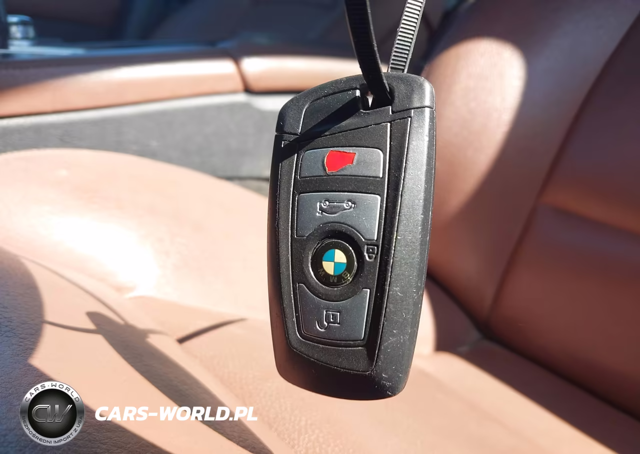 2012 BMW 5 Series 535I xDrive VIN:WBAFU7C5XCDU59044 - 11
