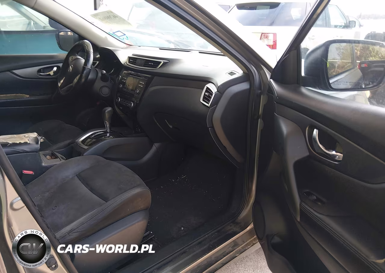 2015 Nissan Rogue Sv VIN:KNMAT2MT6FP553909 - 5