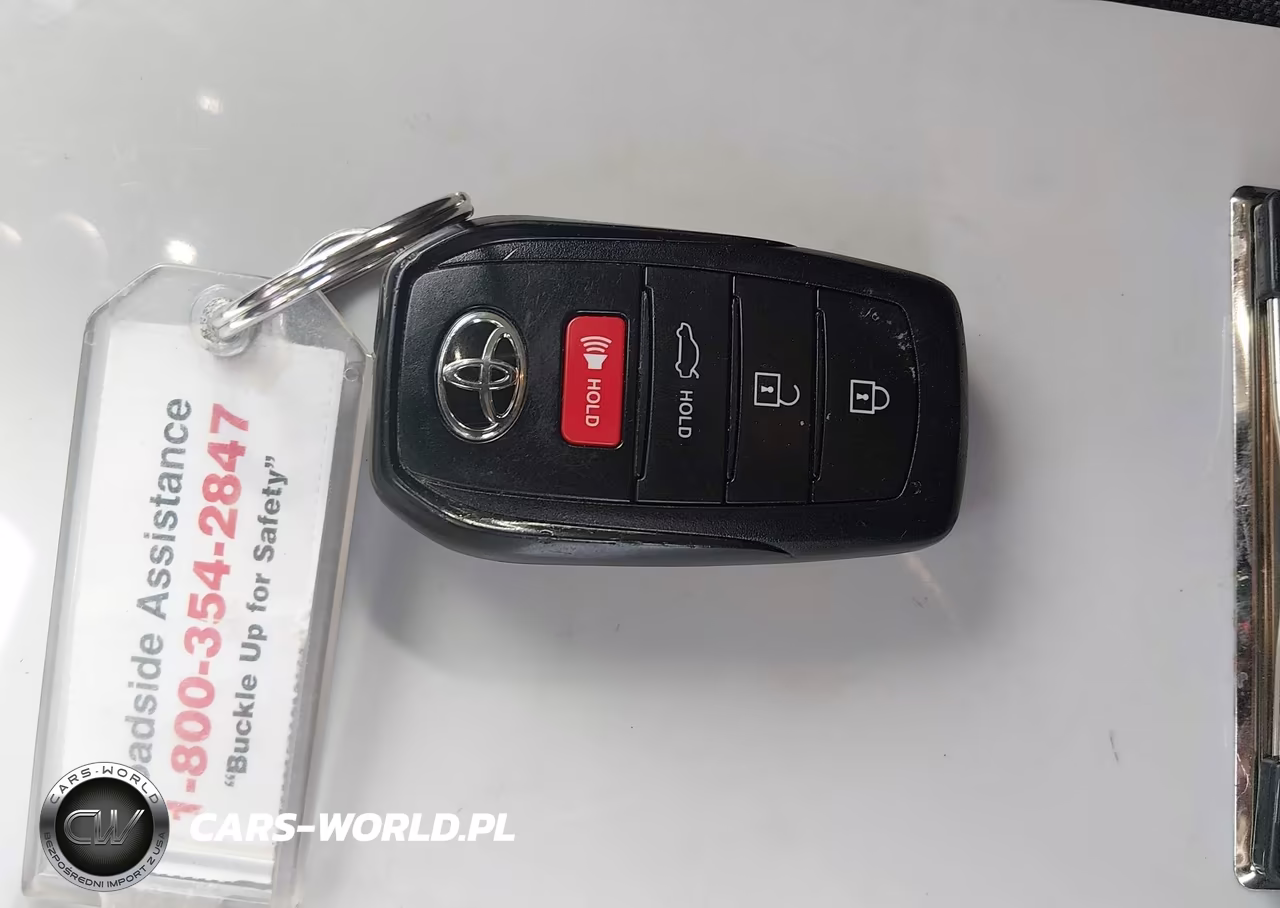 2025 Toyota Camry Le VIN:4T1DAACK3SU005962 - 11