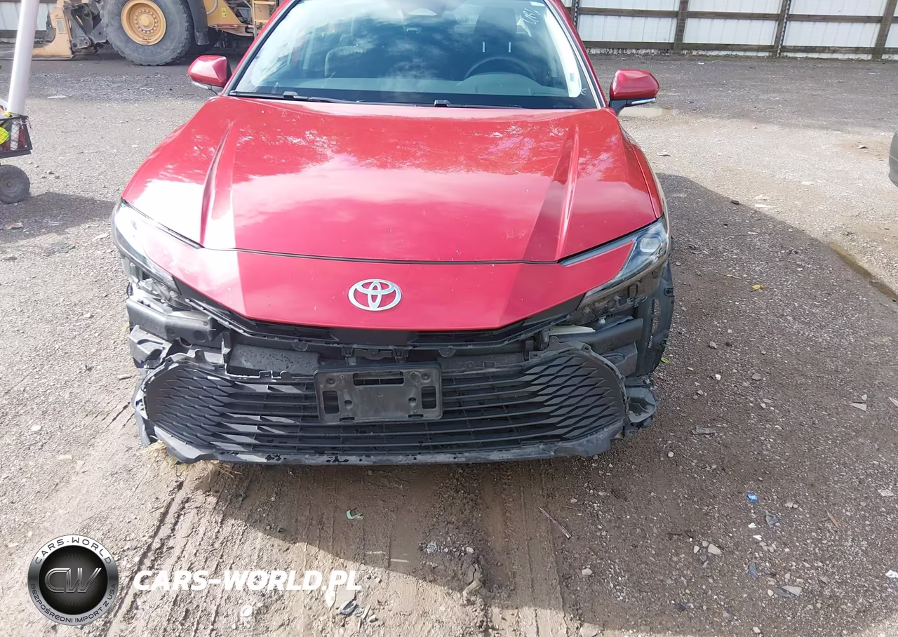 2025 Toyota Camry Le VIN:4T1DAACK3SU005962 - 12