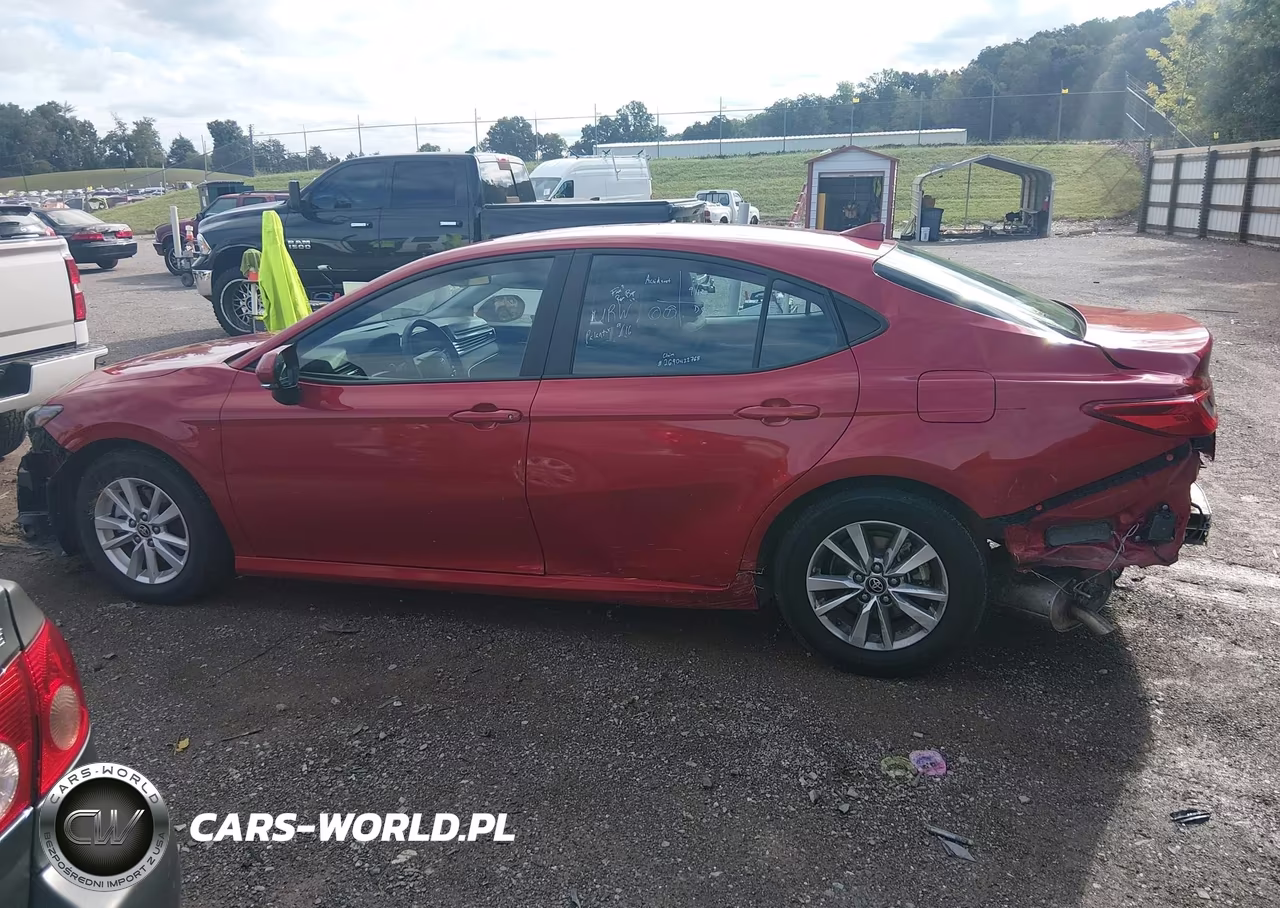 2025 Toyota Camry Le VIN:4T1DAACK3SU005962 - 14