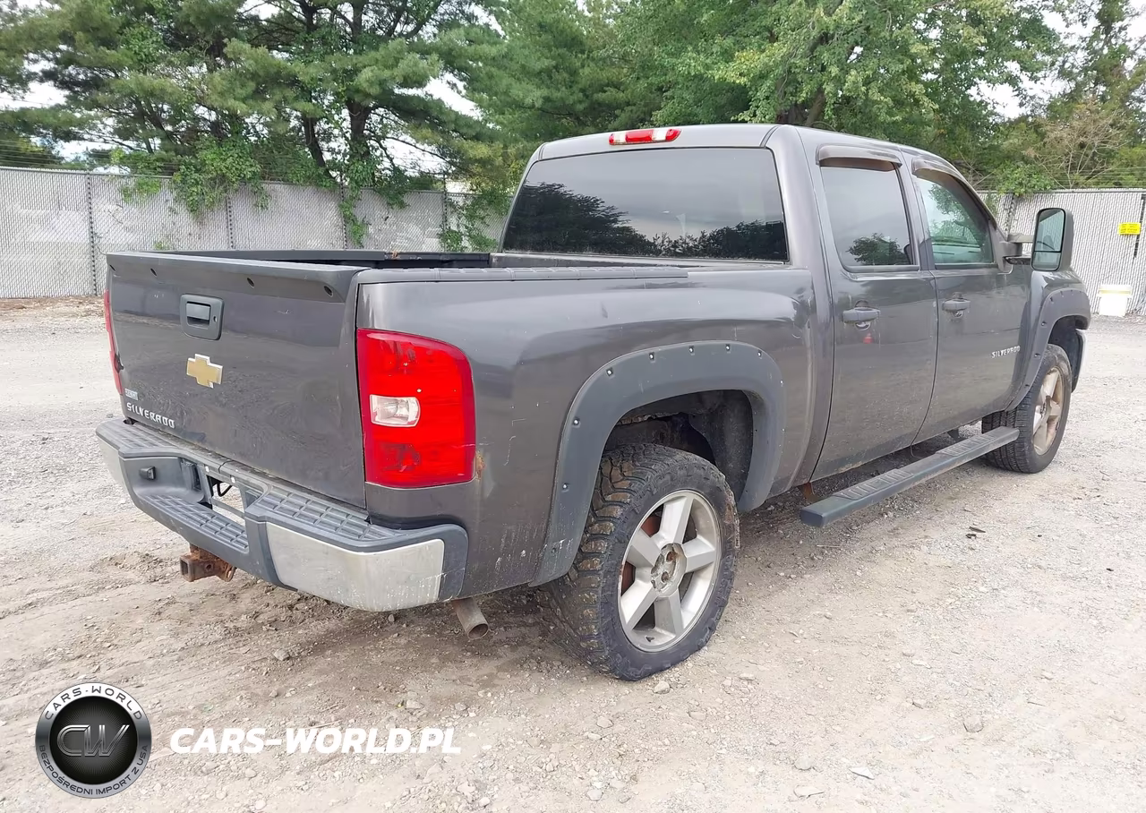 2011 Chevrolet Silverado 1500 Ls VIN:3GCPKREA7BG306934 - 4