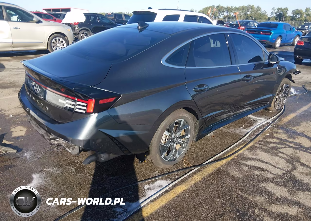 2025 Hyundai Sonata Sel VIN:KMHL64JA7SA435343 - 4