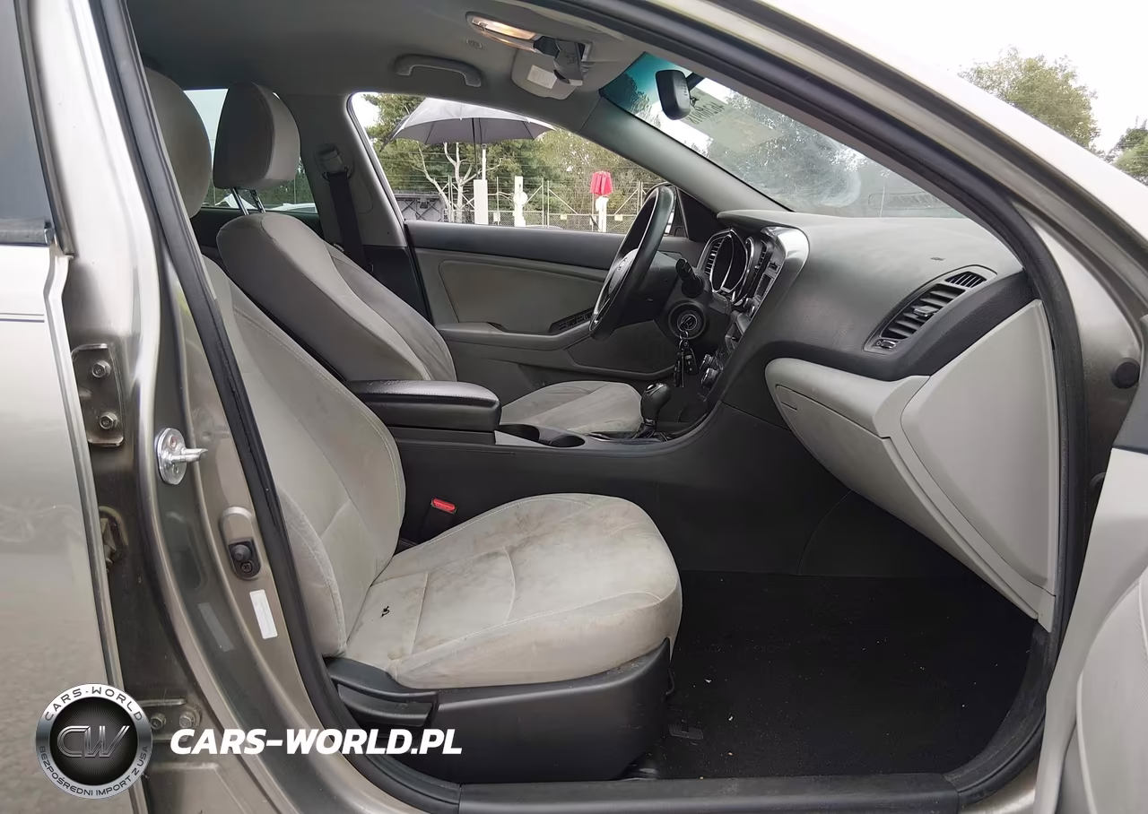 2012 Kia Optima Lx VIN:5XXGM4A72CG076537 - 5