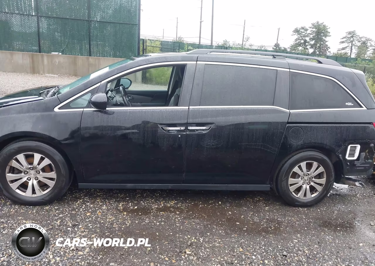 2015 Honda Odyssey Ex-L VIN:5FNRL5H65FB047572 - 14