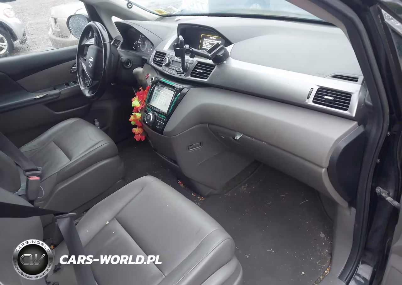 2015 Honda Odyssey Ex-L VIN:5FNRL5H65FB047572 - 5